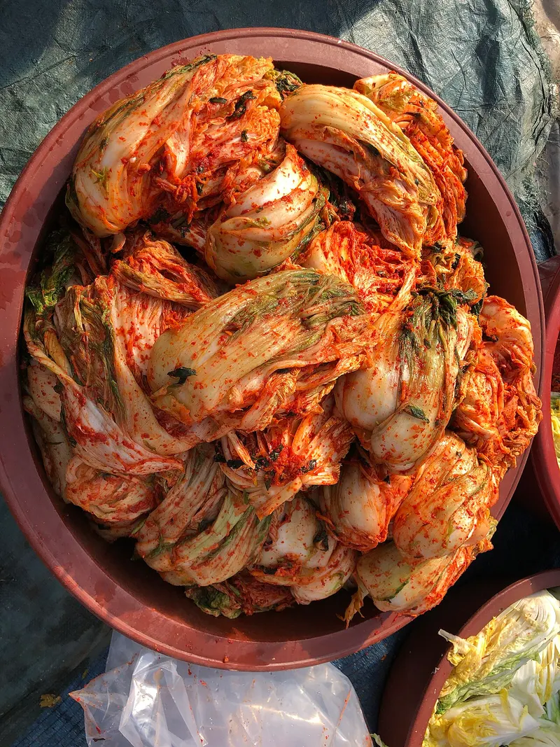Cuenco grande de kimchi de col
